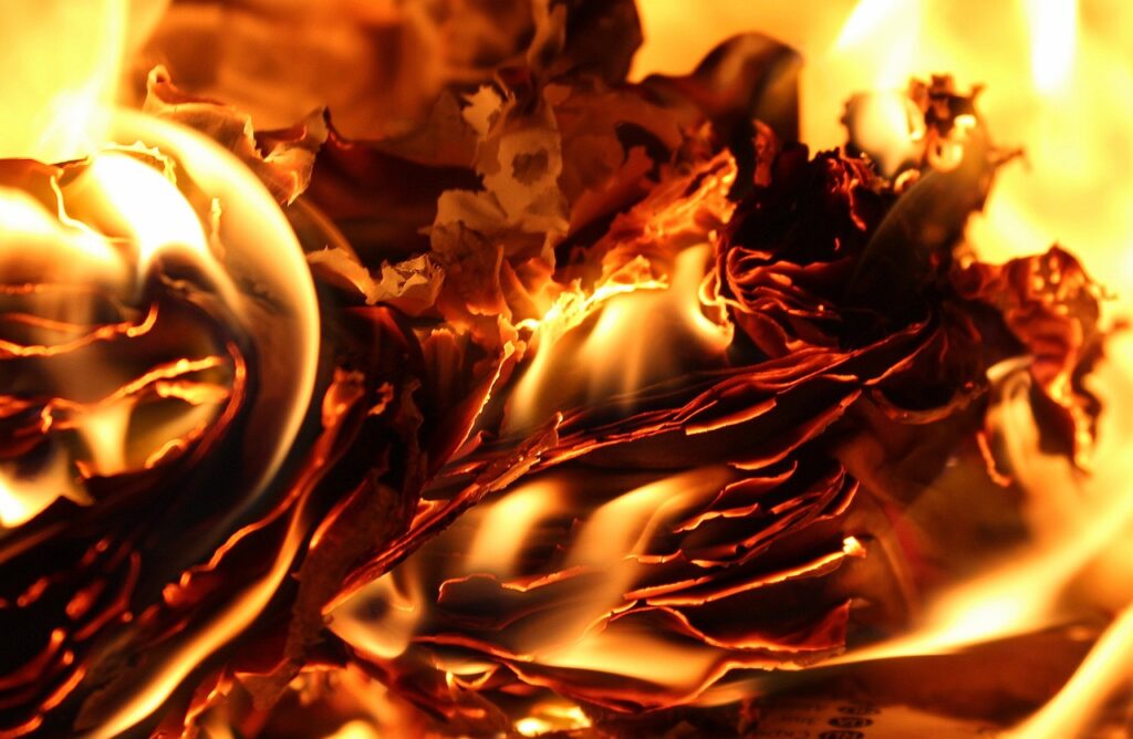 fire, flames, hot-3134307.jpg